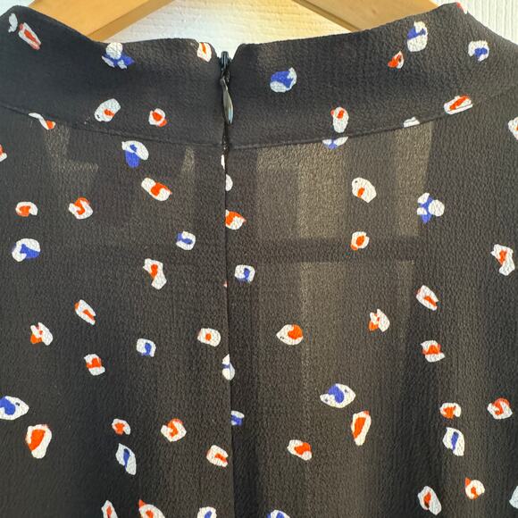 Vince Camuto Jumpsuit Women's M Black‎ Floral Design Sleeveless Front Tie - Picture 6 of 11